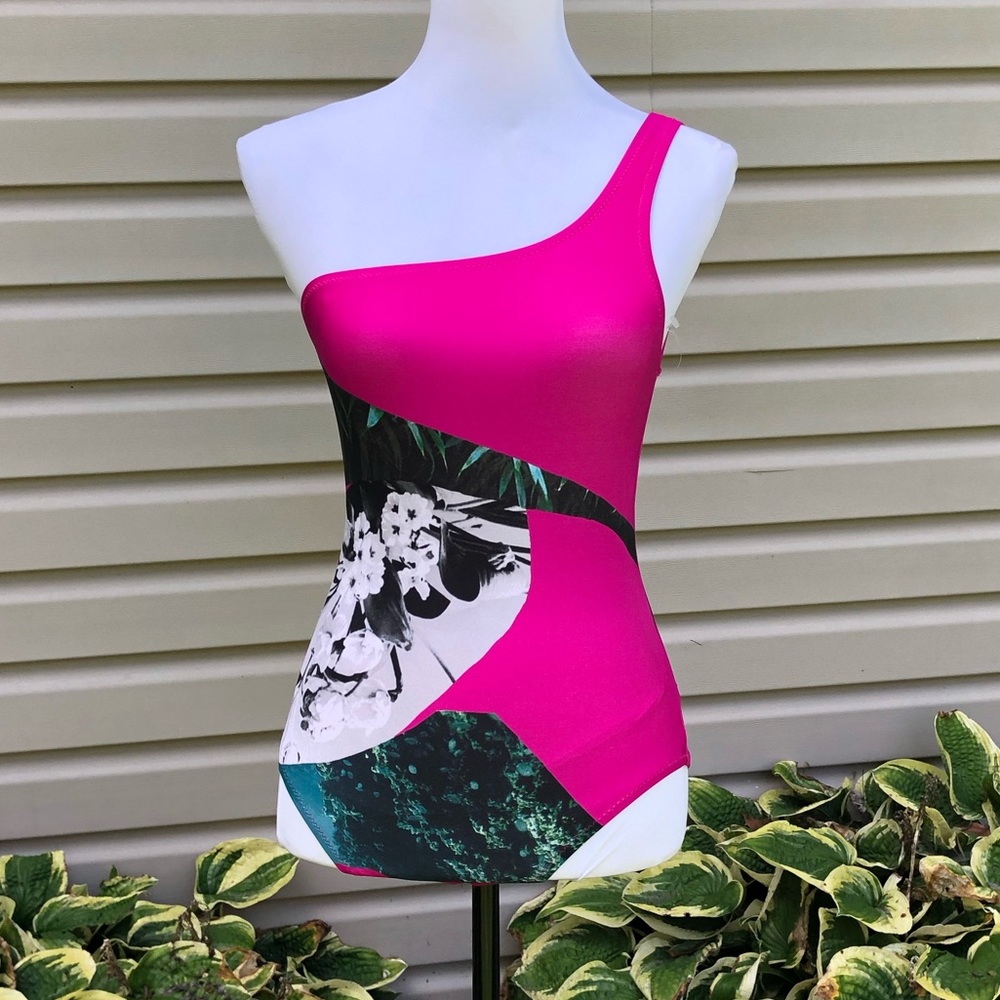 Proenza Schouler Fuchsia and Black One-Shoulder Swimsuit